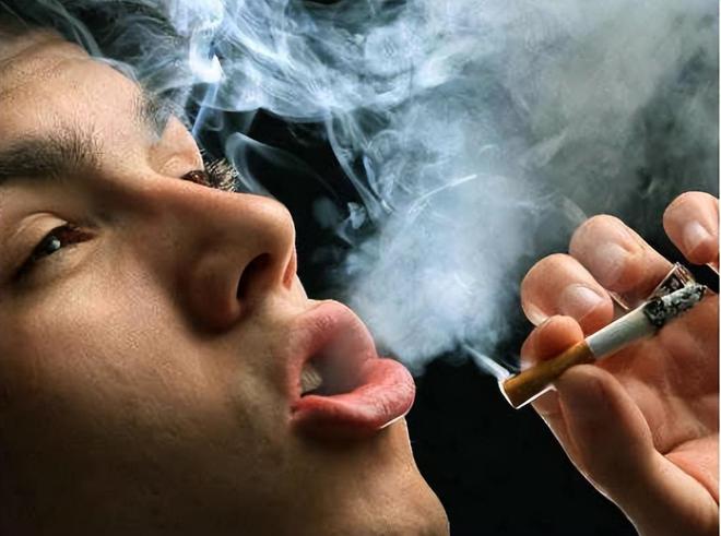 有人发烟故意漏过你怎么办？愚蠢的人直接翻脸聪明人4招回击！(图7)