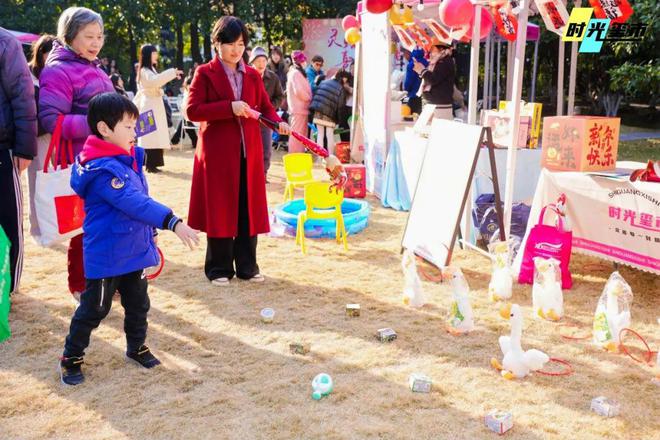 互动游戏、地方特产、DIY手作这场迎新活动节日氛围浓～(图3)