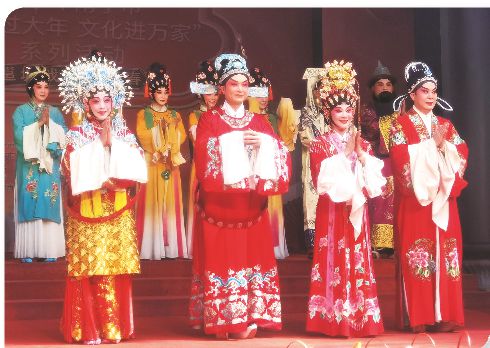 歌舞欢腾迎新春 乐嗨绿城过大年(图3)