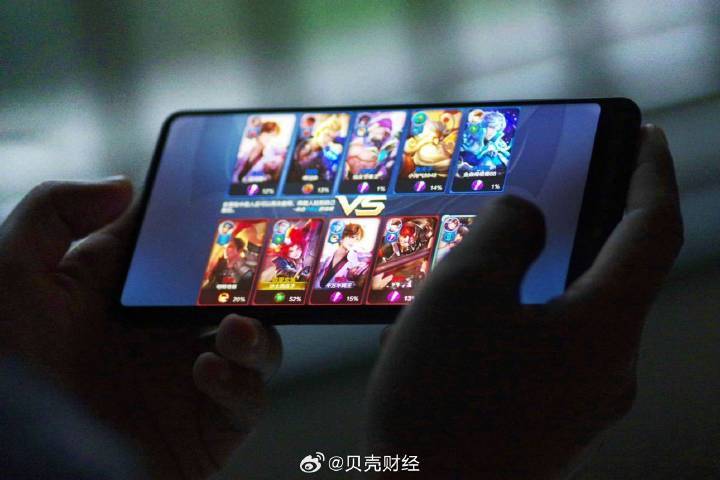 游戏春节档火拼：新老IP激战皮肤返场成吸金利器