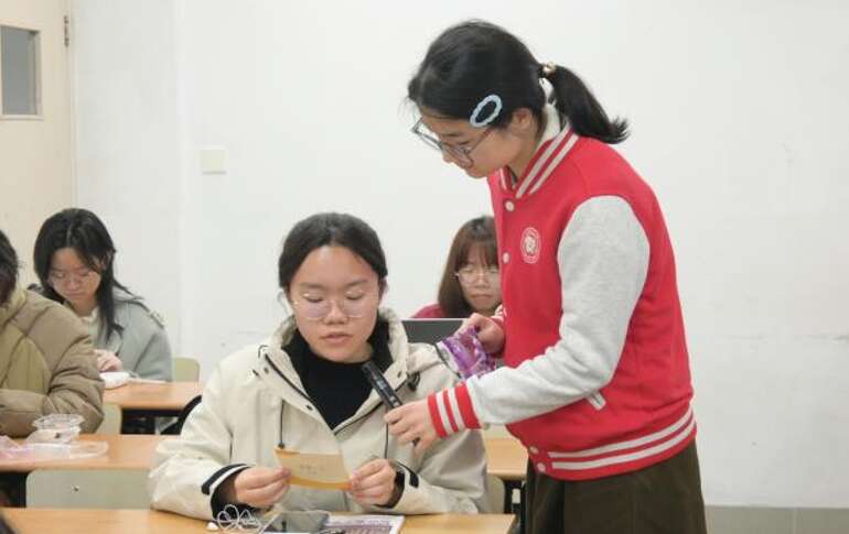 上师大学生团队开发测试交互游戏引导学生“正能量发声”(图2)