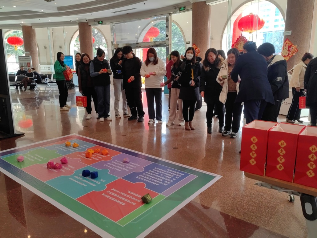 打造消保教育基地中国人寿寿险公司客户体验中心消保教育宣传在行动(图9)