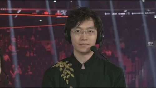 一款被中国玩家等了10年的游戏决定让电竞先走一步(图2)